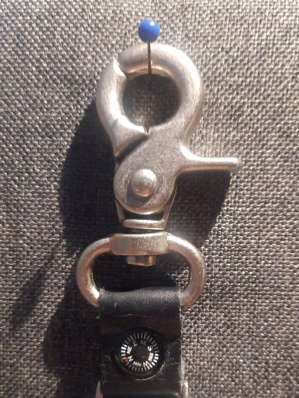 Men's Black Strap Silver Clip-On Watch Keychain